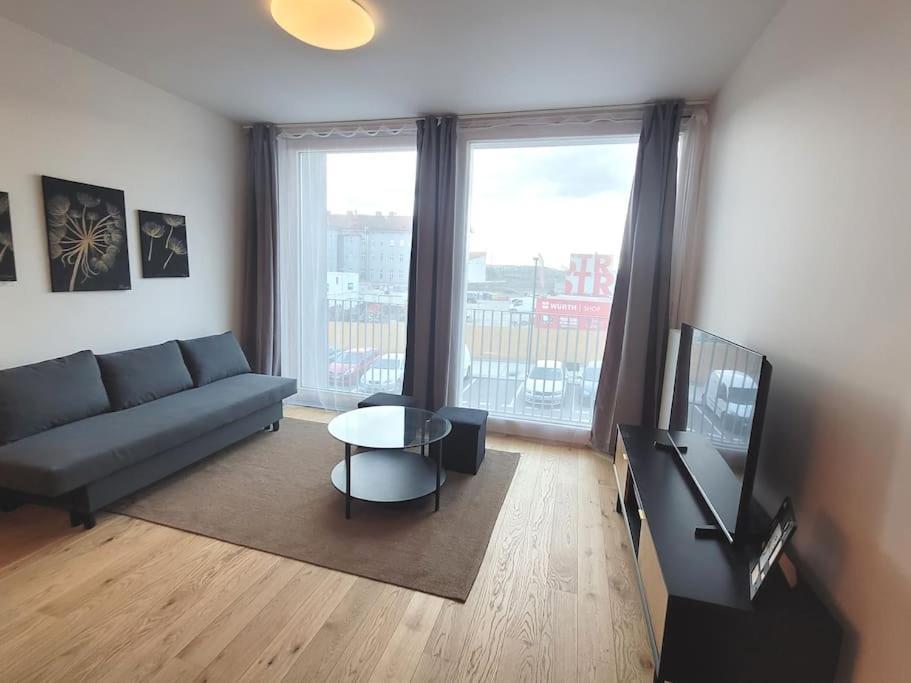 Apartmán Terrace And Free Parking